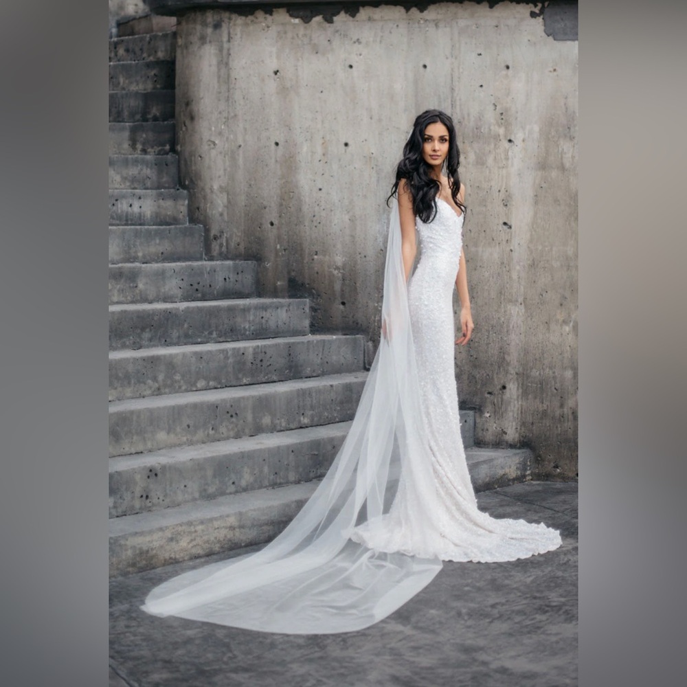 Daphne Newman Silk Tulle Cathedral Veil